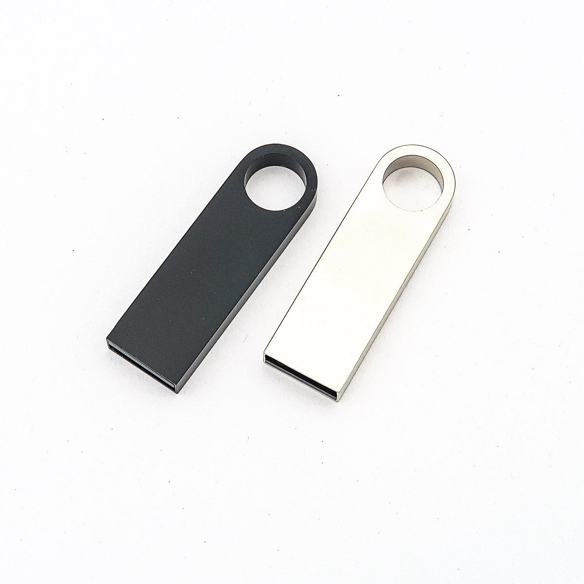 Chiave USB personalizzata con l'incisione di un nome o di un logo