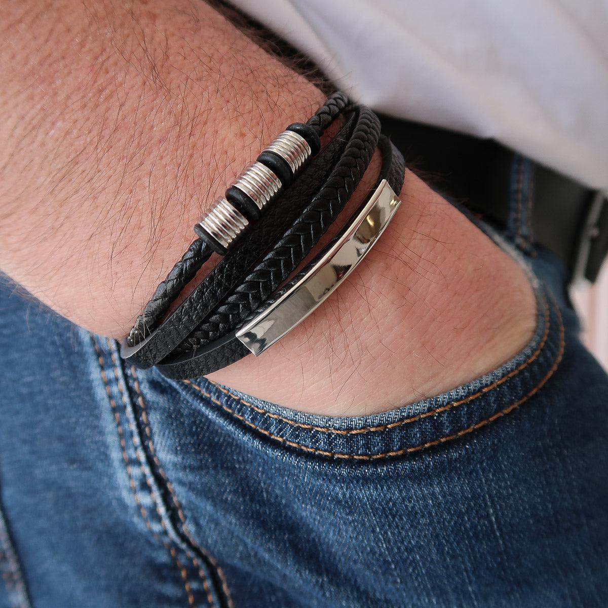 Herrenarmband Leder "Quattro" - vier Lederbänder, kostenfreie Gravur